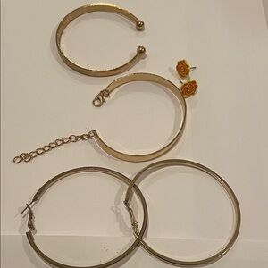 Elegant Gold Jewelry Set for Women